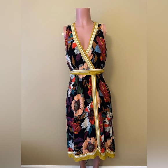 Maeve Floral Wrap Dress - Picture 2 of 3